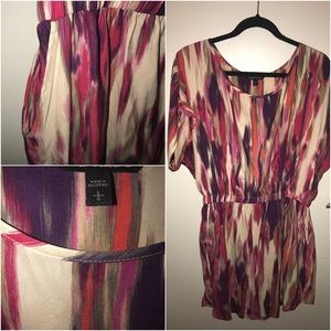 Colorful Express Dress WITH POCKETS *Like New*